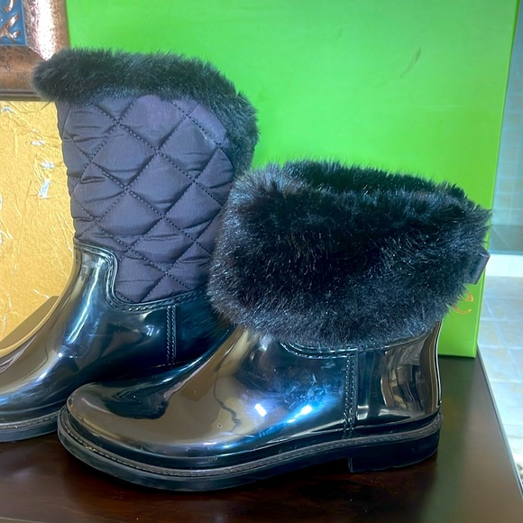 Kate spade women’s rain boot - Picture 9 of 11
